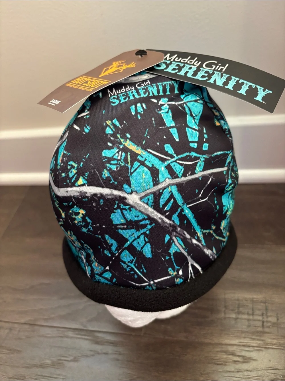 Hot Shot Muddy Girl Serenity teal camo beanie,reversible to black fleece,stretch